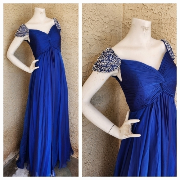 AMELIA COUTURE PROM DRESS OR ANY‎ SPECIAL DAY - Picture 2 of 3